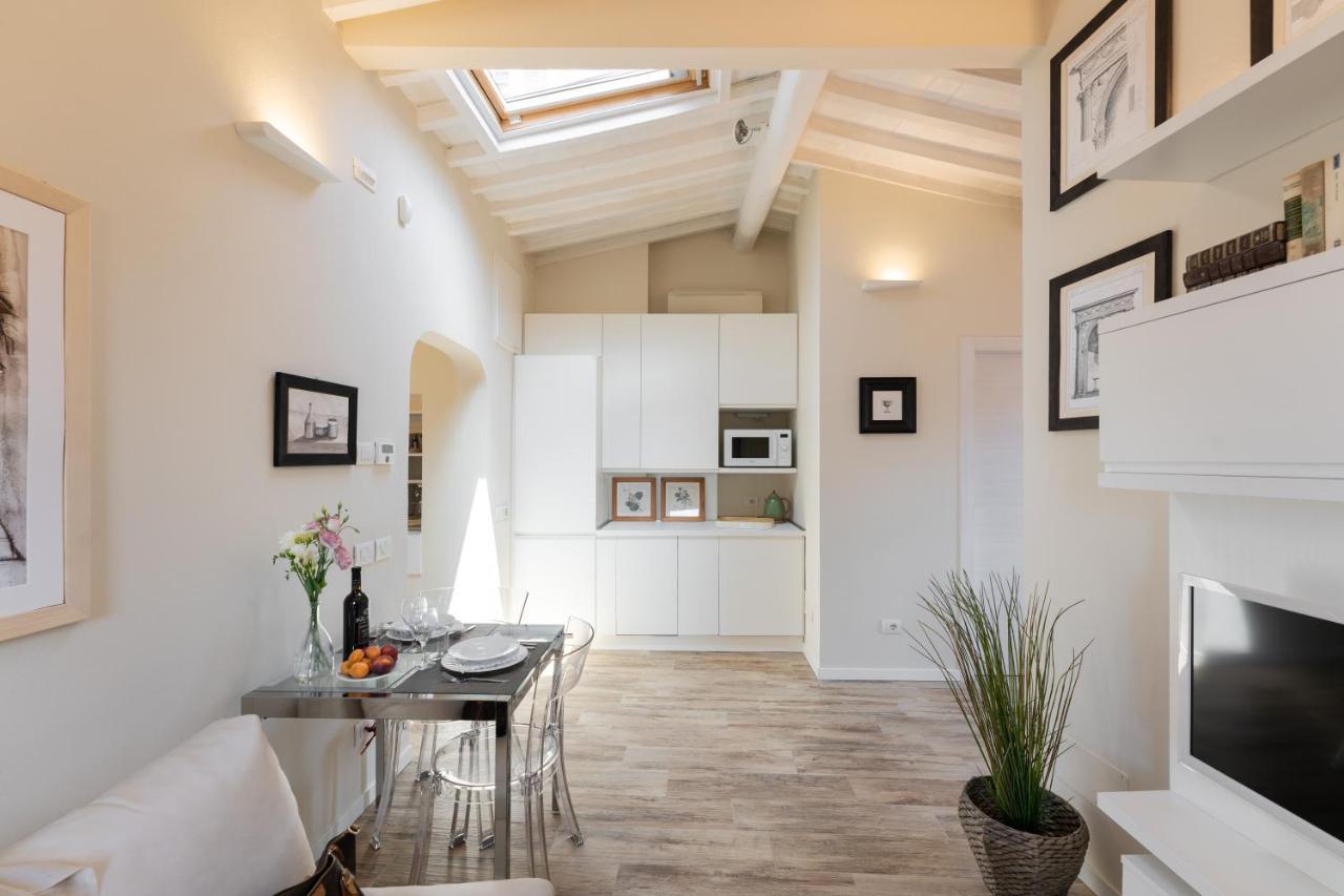 Terrace Apt In Piazza Strozzi-Center Of 佛罗伦萨 外观 照片